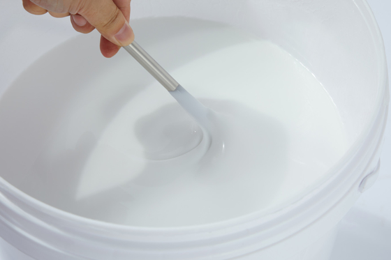 Good price 環境に優しい防水 2k 水性ポリウレタンコーティング 梱包印刷/表面処理 オンライン