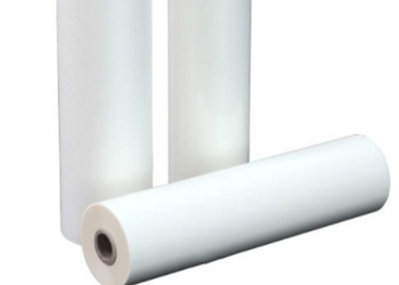 Good price スポットUV透明性 100 Mic EVAラミネーションフィルム PET 3000m オーダーメイド幅と1インチ紙コアのための光り オンライン