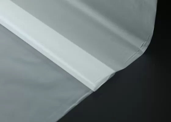 良い価格 温度耐性 -40°C~120°C 12~30ミクロン厚さのラミネーションフィルムロールと強化保護のためのEVA粘着層 オンライン