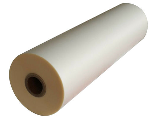 Good price 780mm BOPPの熱薄板になるフィルムは熱いラミネーターのための光沢のあるマットを転がします オンライン